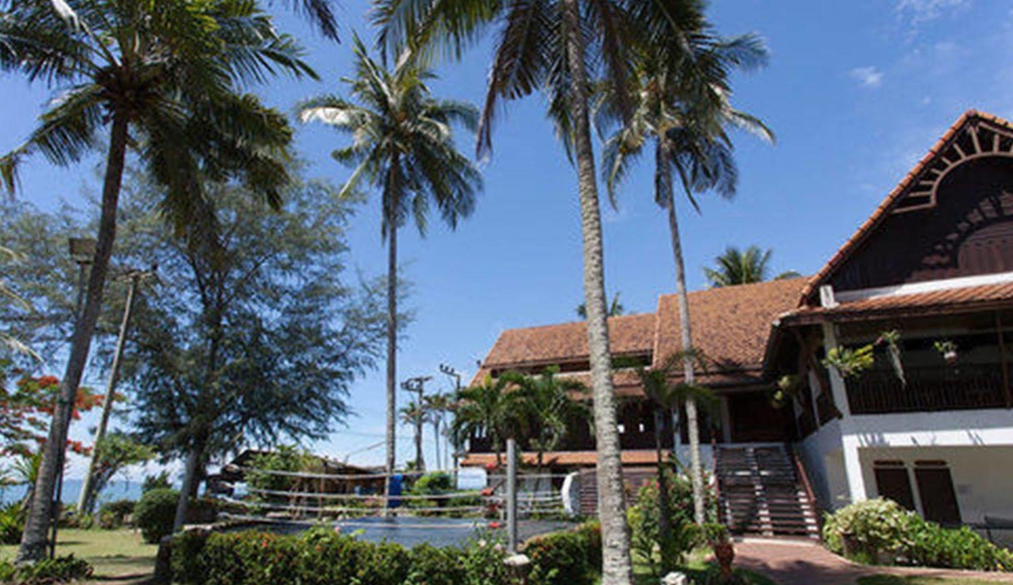 Coral Hotel Bangsaphan Банґсапхан Екстер'єр фото